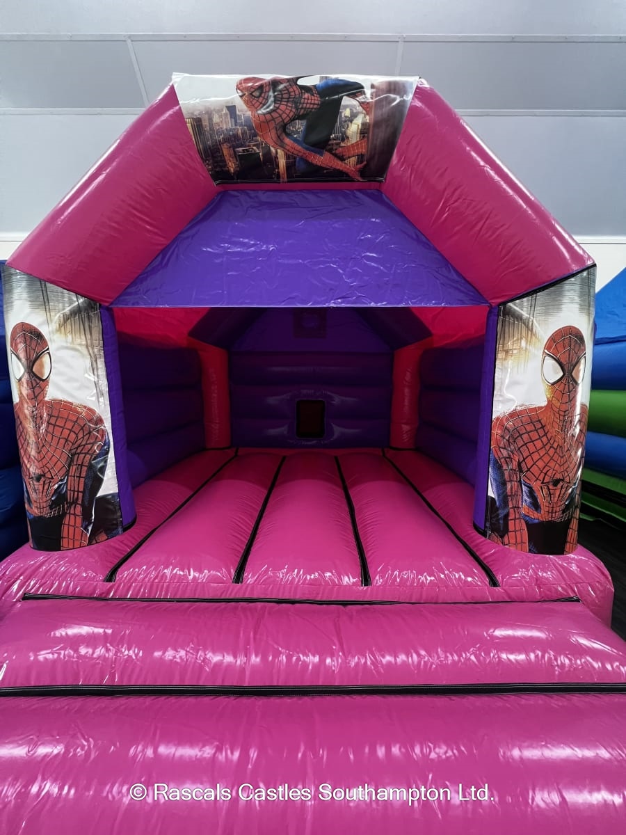 Rascals Castles - Inflatables for events and parties in Hampshire